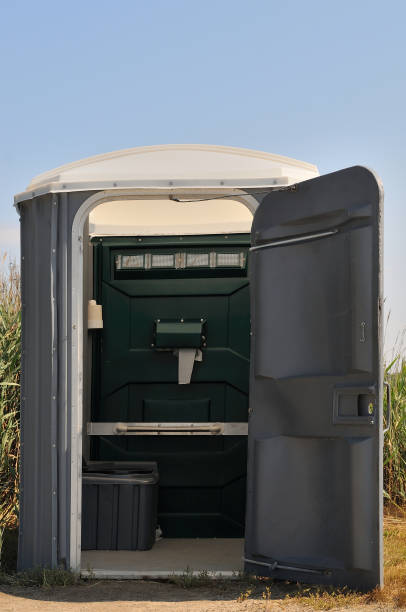 Best Portable toilet rental cost  in Gra Forks, ND