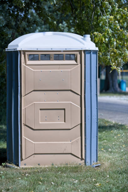 Affordable portable toilet rental in Grand Forks, ND